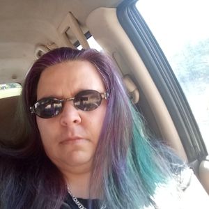 Meet your Posher, Tabitha